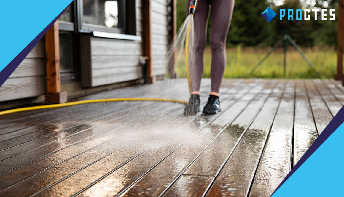 wie kann man Terrassendielen reinigen